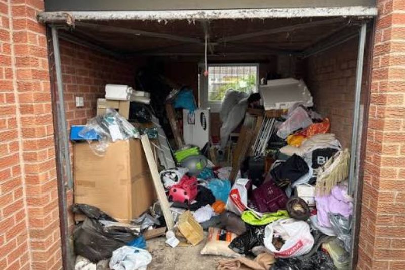 Garage Clearance Services: Expert Tips for Guildford Residents